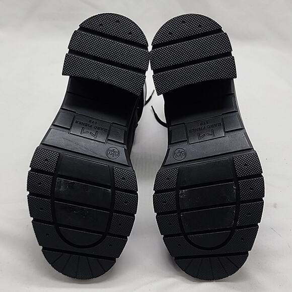 MARC FISHER VELIMA BLACK LUG SOLE HIKING BOOTIES SUEDE LADIES SIZE 6.5 NWOB - Picture 12 of 16